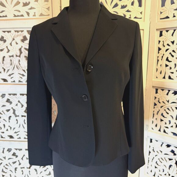 Petite Sophisticate Jackets & Blazers - NWT Petite Sophistic Black Jacket size 8 Woman